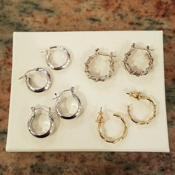 Jewelry - set of earrings